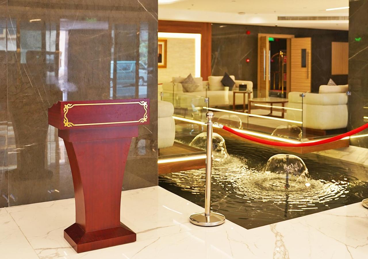 Farhan Tower Manama Exterior photo